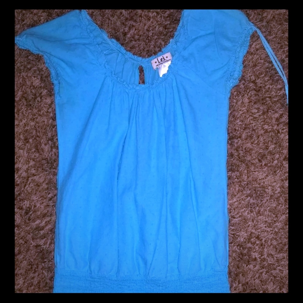 Turquoise crop top